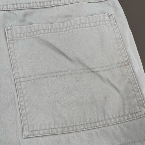 Wrangler Cargo Shorts Neutral Khaki Cream Thrashed Junk Summer Workwear Size 34 - Picture 10 of 12